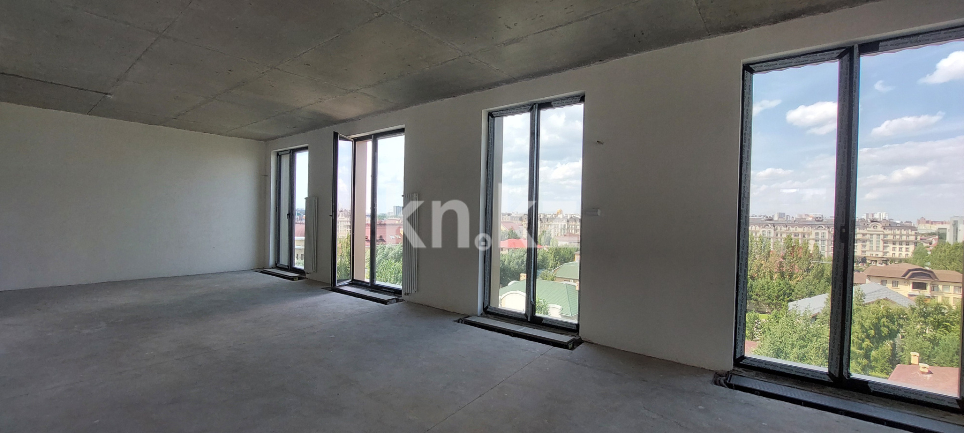 Продажа 5-комнатной квартиры, 270 м² в Астане - фото 8