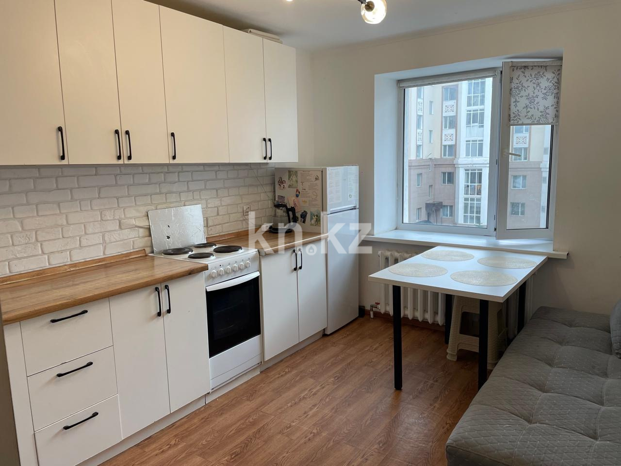 Аренда 1-комнатной квартиры, 38 м² в Астане