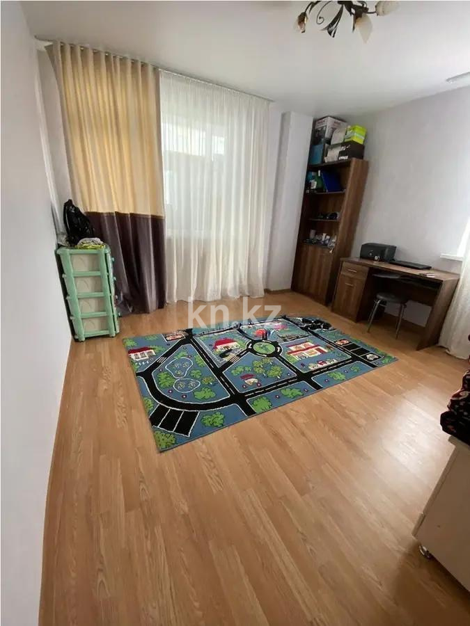Продажа 3-комнатной квартиры, 70.4 м², пр. Кошкарбаева, дом  34 в Астане - фото 3