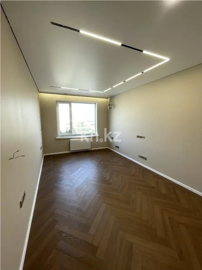 Продажа 2-комнатной квартиры, 77 м², пр. Райымбека, дом  210/3 в Алматы