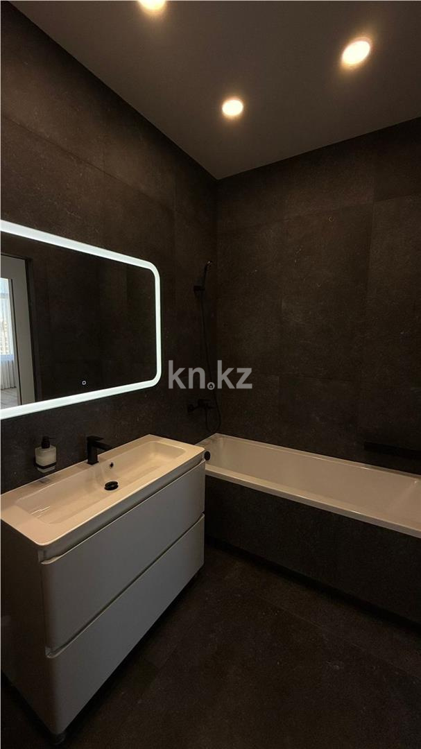 Продажа 3-комнатной квартиры, 103 м², ул. Керей, Жанибек хандар в Астане - фото 9