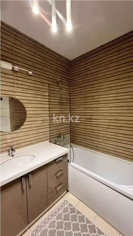 Продажа 3-комнатной квартиры, 132 м², ул. Керей, Жанибек хандар, дом  6 в Астане - фото 4