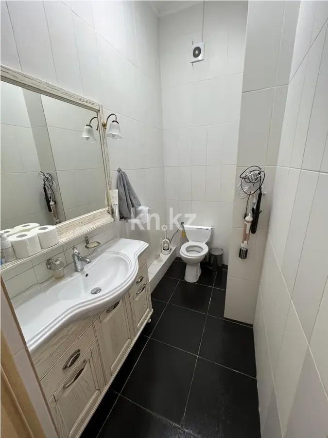 Продажа 4-комнатной квартиры, 143 м², ул. Панфилова, дом  12 в Астане - фото 5