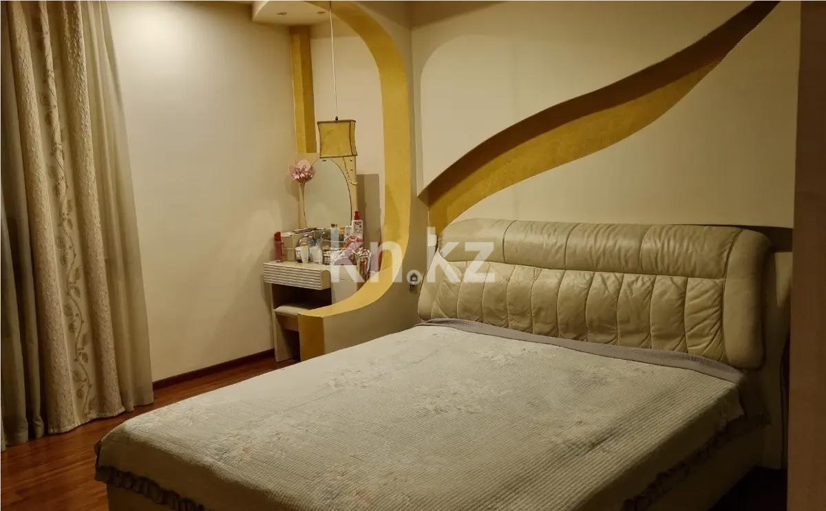 Продажа 3-комнатной квартиры, 100 м², ул. Хусаинова, дом  225 в Алматы - фото 3