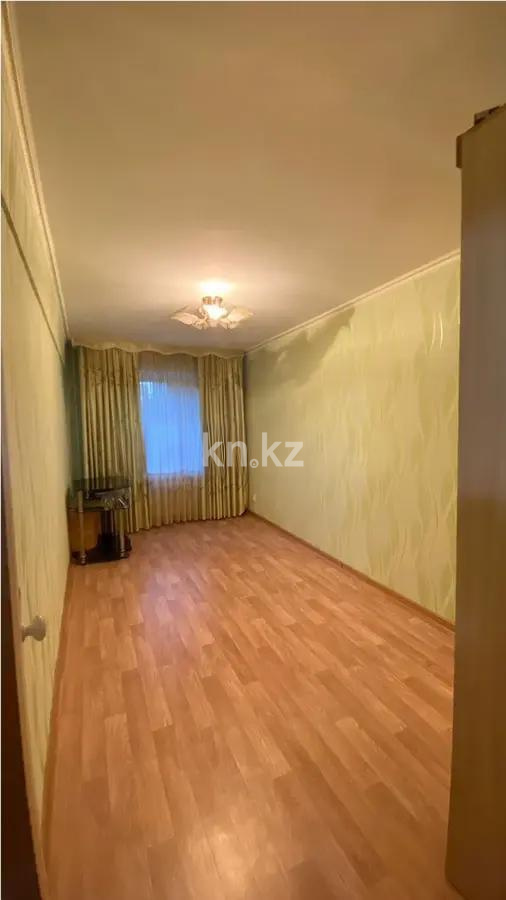 Продажа 3-комнатной квартиры, 58 м², ул. Ленинградская, дом  75 в Шахтинске - фото 3