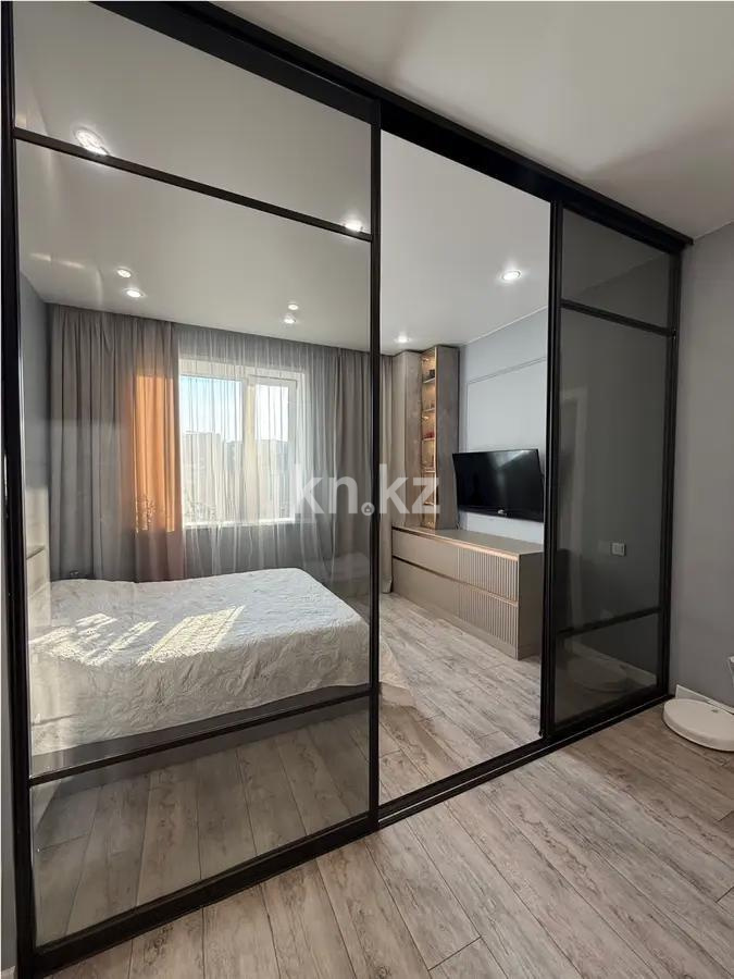 Продажа 2-комнатной квартиры, 62 м², мкр-н Степной-3, дом  2/3 в Караганде - фото 2