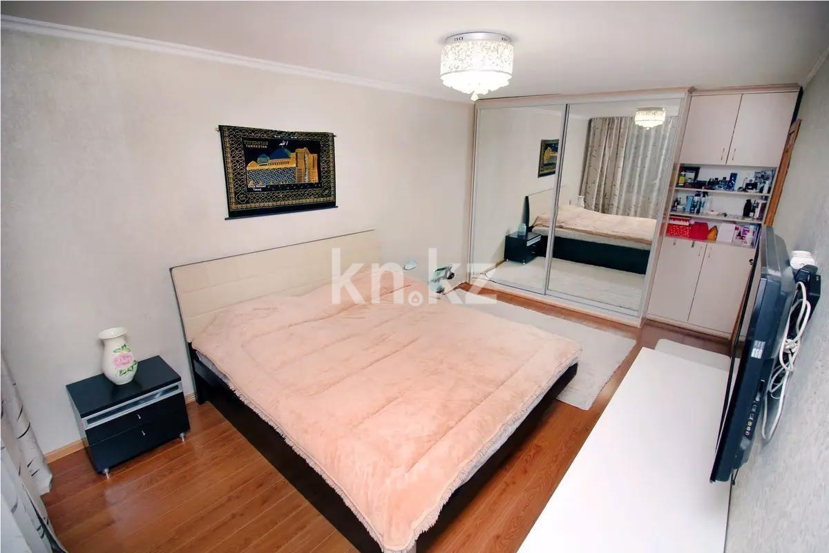 Продажа 3-комнатной квартиры, 61.2 м², ул. Кунаева, дом  17 в Алматы - фото 3