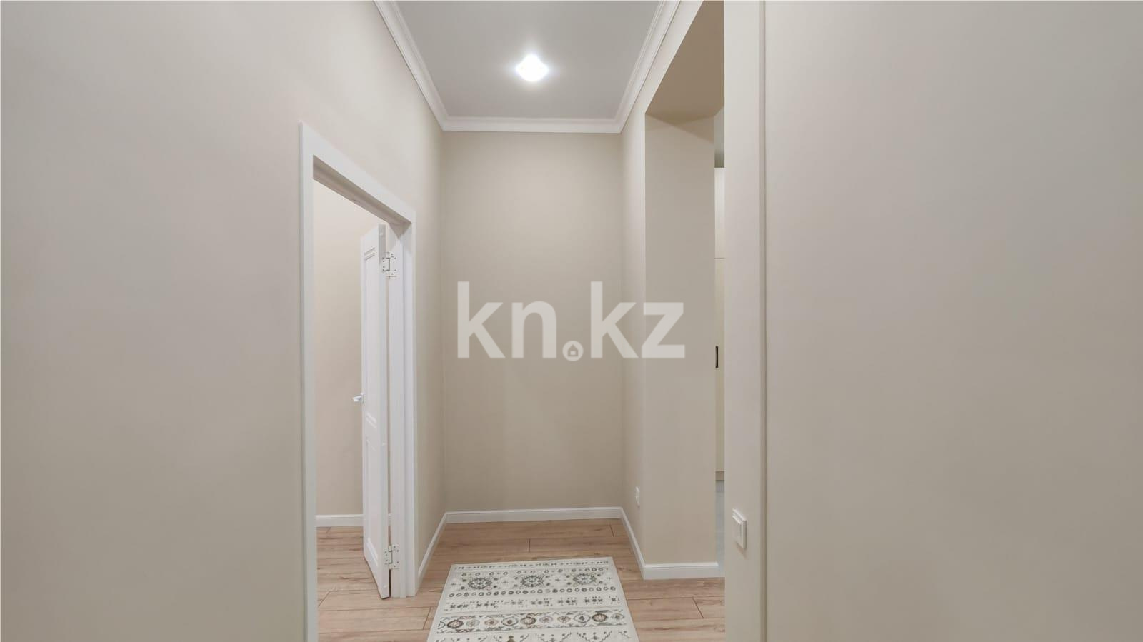 Продажа 2-комнатной квартиры, 64 м², 067 учетный квартал, дом  456/4 в Караганде - фото 15