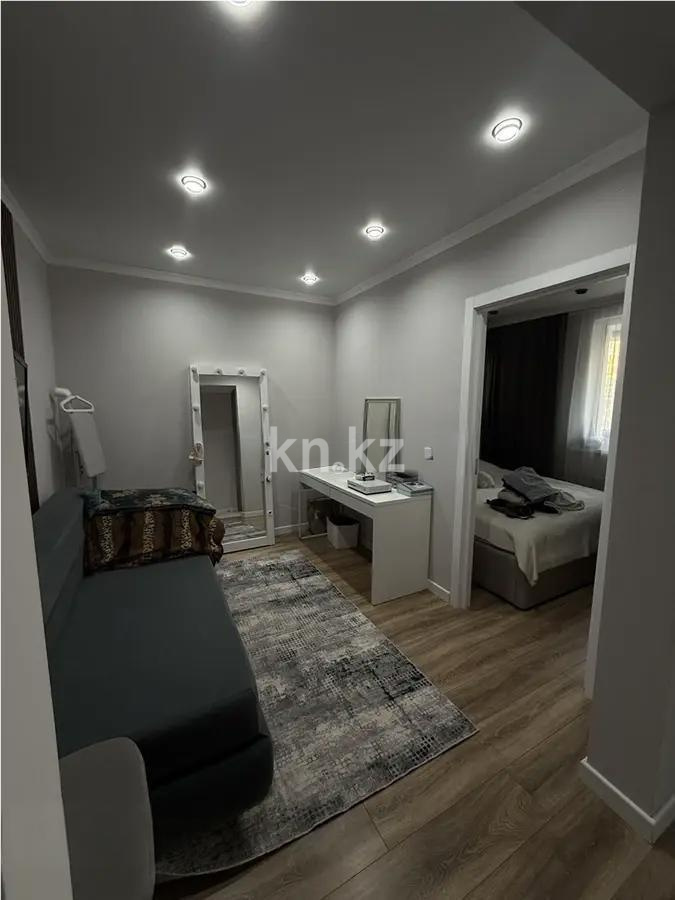 Продажа 2-комнатной квартиры, 35 м², пр. Райымбека, дом  590/14 в Алматы