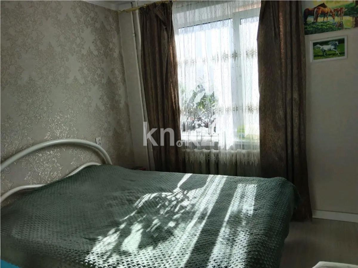 Продажа 4-комнатной квартиры, 87 м², мкр-н Степной-4, дом  23 в Караганде