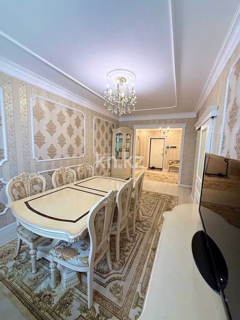 Продажа 4-комнатной квартиры, 106 м², ул. Куанышбаева, дом  9/2 в Астане - фото 23