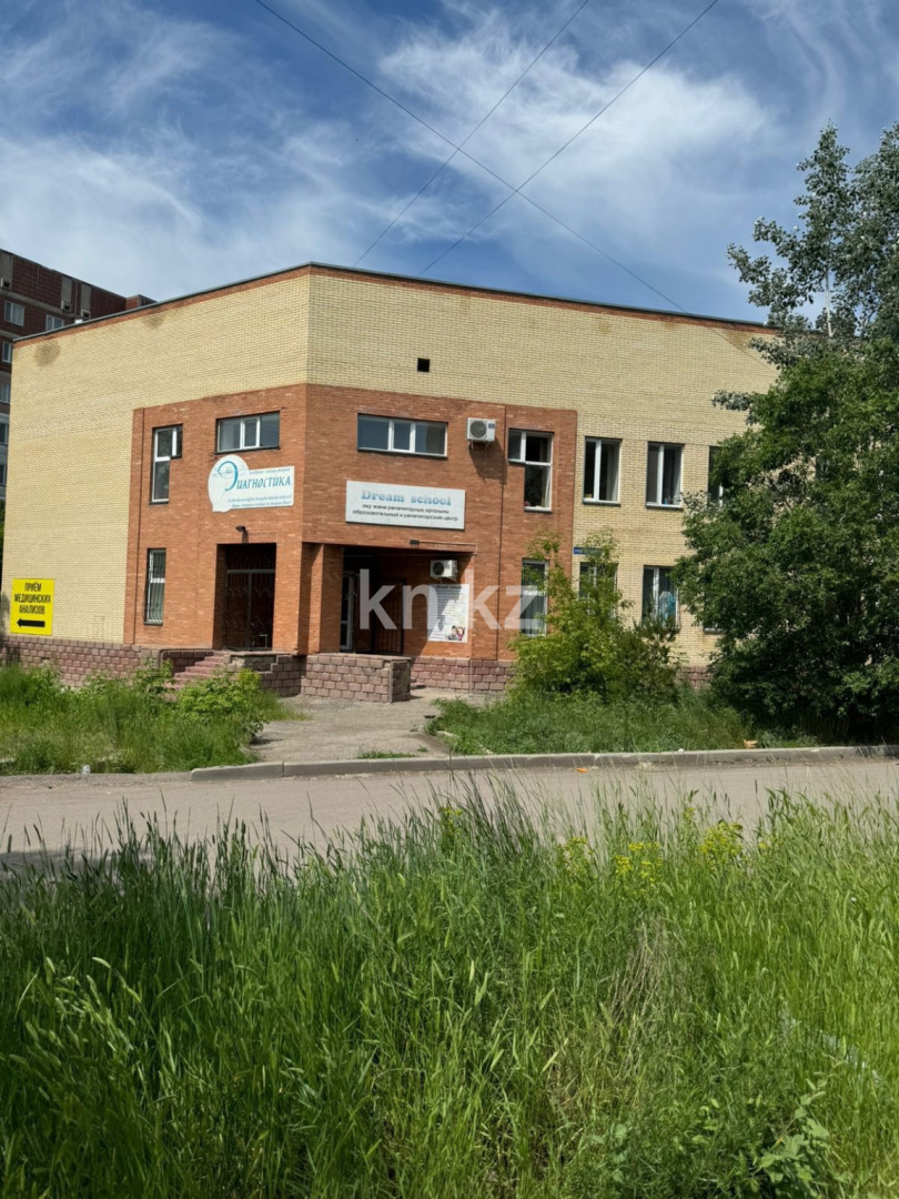 Продажа , 1084 м², мкр-н Степной-1, дом  5/3 в Караганде