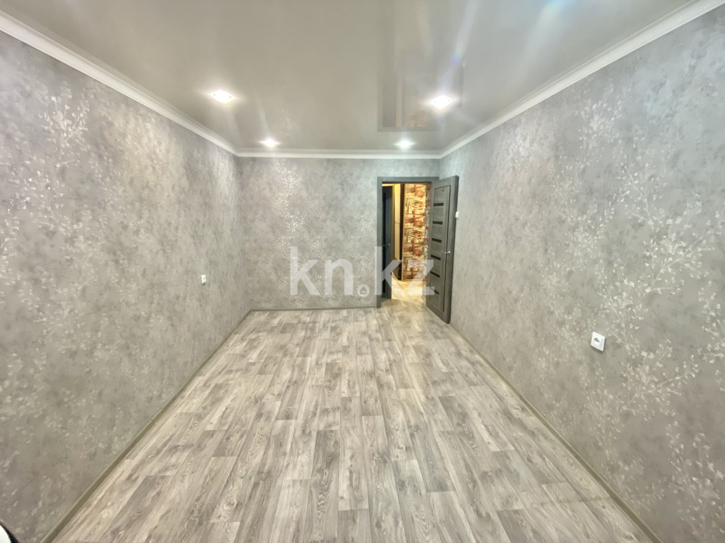 Продажа 3-комнатной квартиры, 64 м², ул. Гапеева в Караганде - фото 4