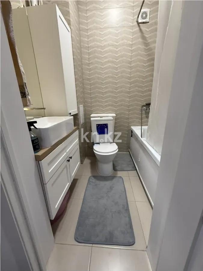 Продажа 1-комнатной квартиры, 35 м², ул. Е-181, дом  1 в Астане - фото 3