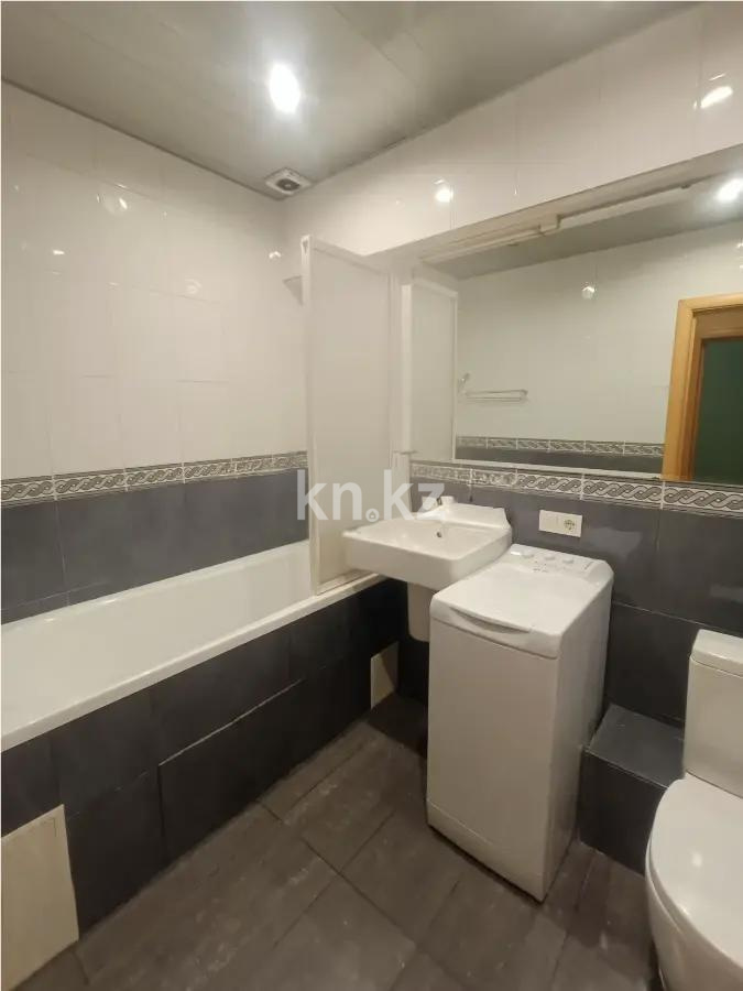 Продажа 1-комнатной квартиры, 35 м², ул. Чокина, дом  198 в Алматы - фото 4