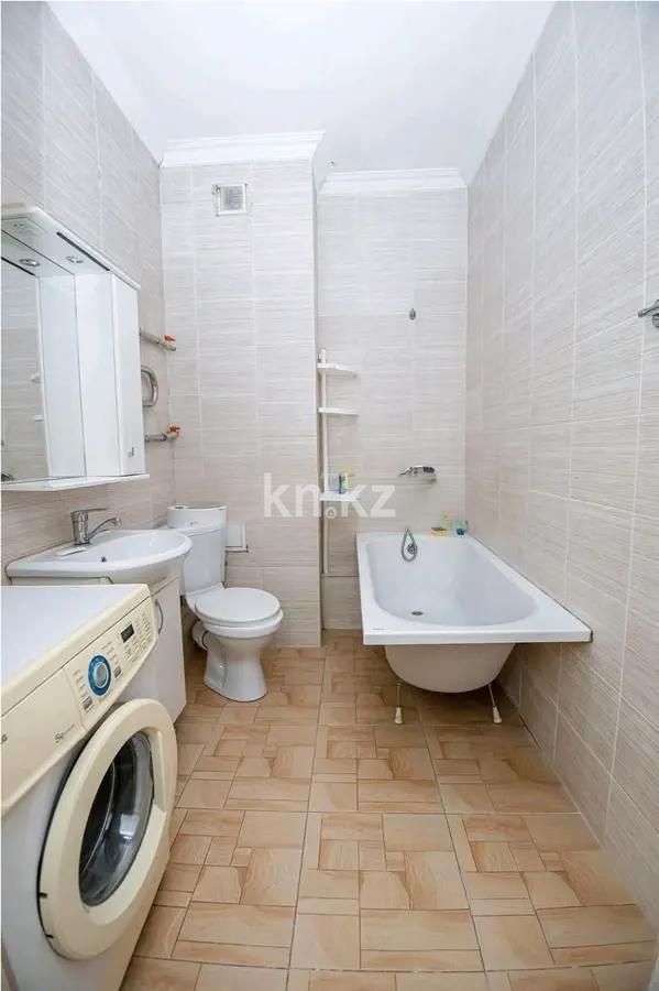 Продажа 2-комнатной квартиры, 48 м², пр. Кошкарбаева, дом  68 в Астане - фото 4