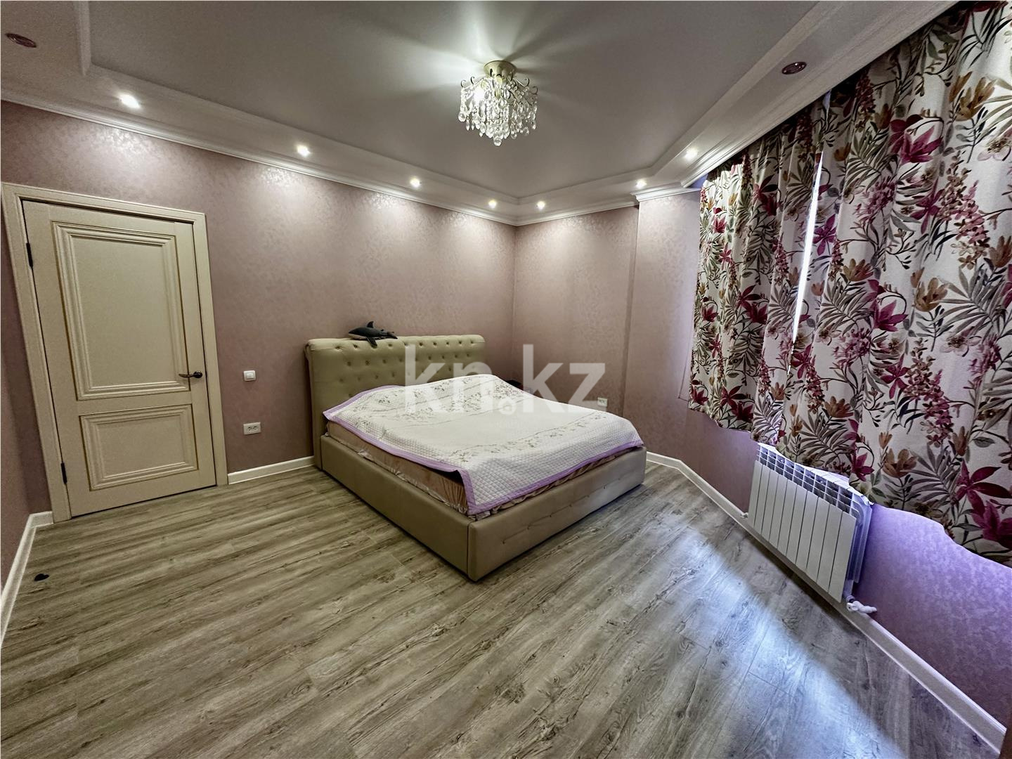 Продажа 3-комнатной квартиры, 109 м², пр. Республики, дом  42 в Караганде - фото 10