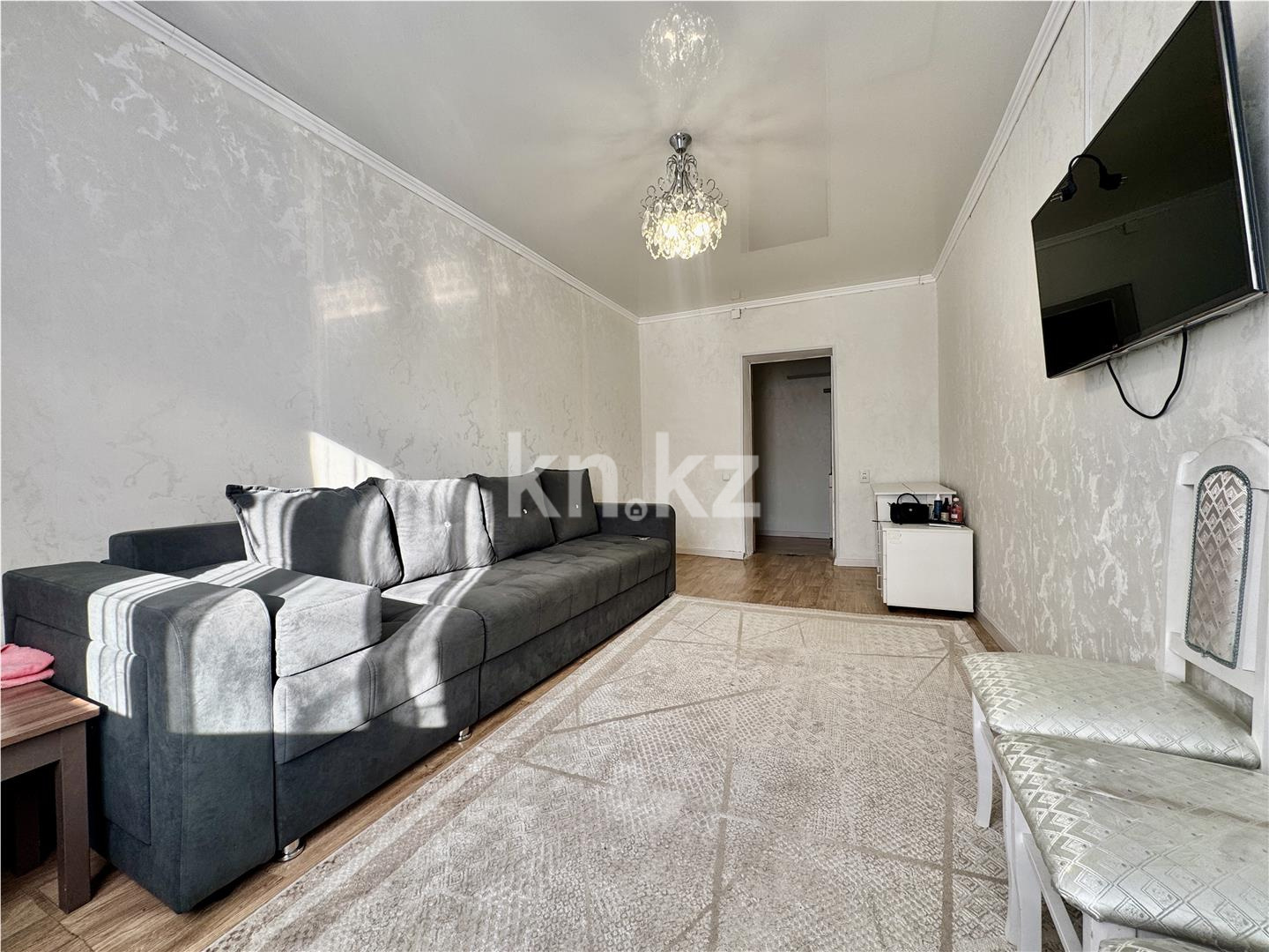 Продажа 4-комнатной квартиры, 90 м² в Караганде