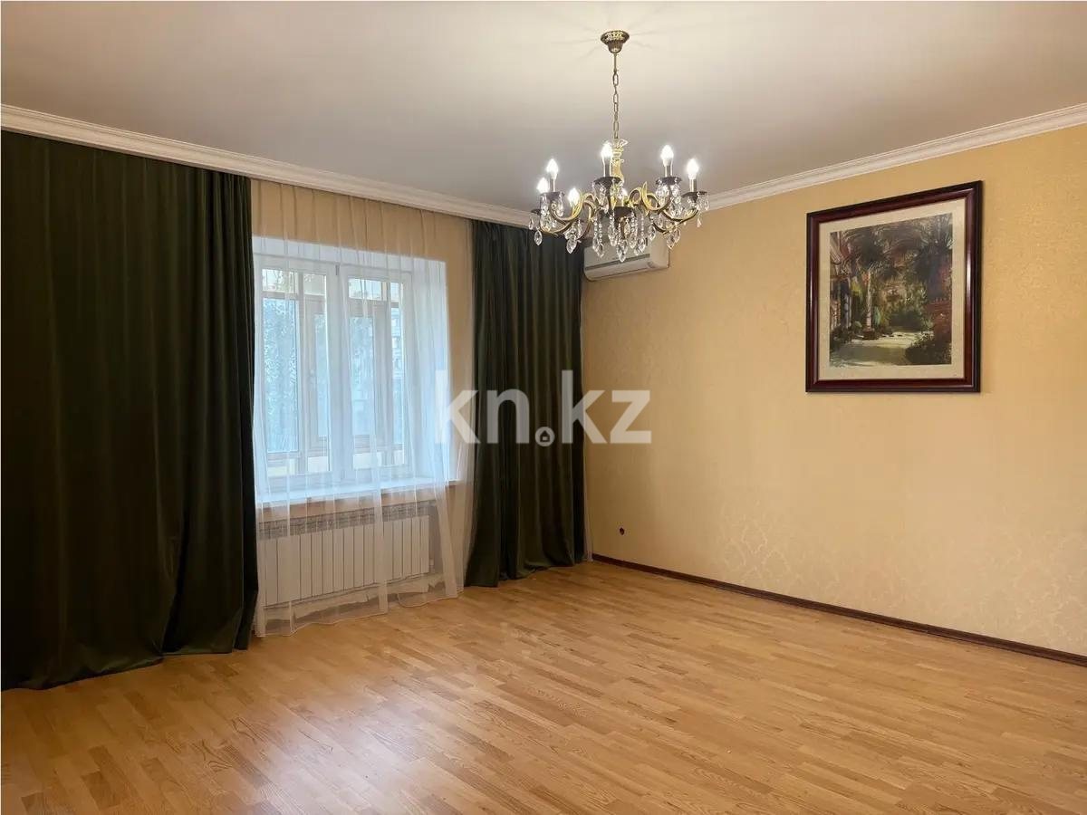 Продажа 3-комнатной квартиры, 130 м², ул. Достык, дом  1 в Астане