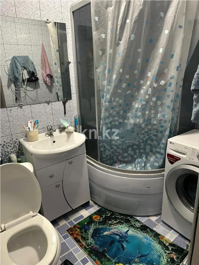 Продажа 2-комнатной квартиры, 47 м², мкр-н 1, дом  20 в Алматы - фото 4