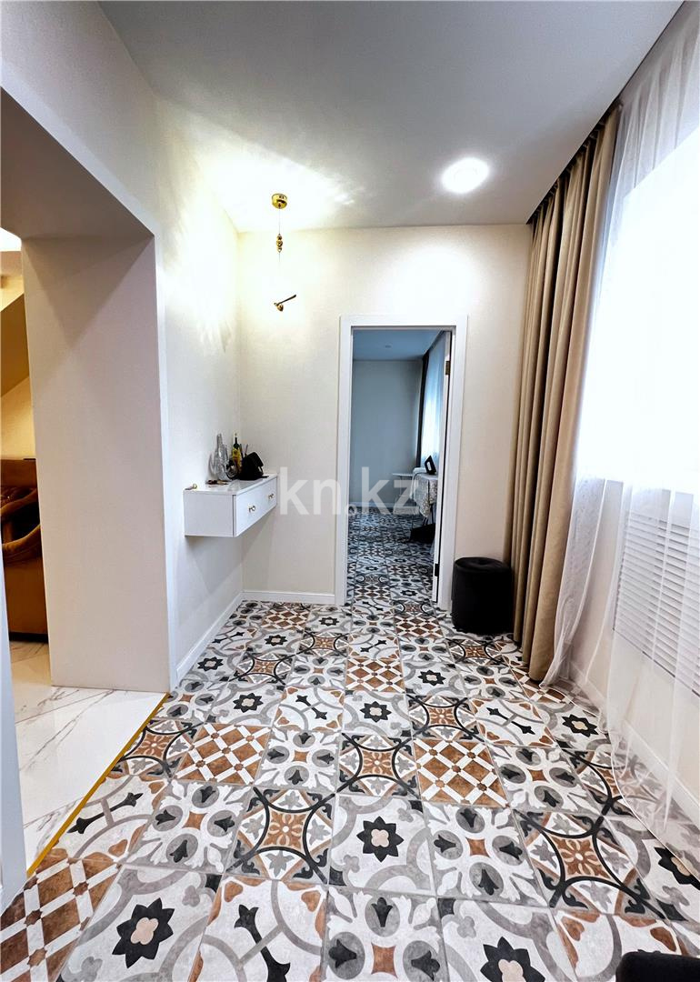 Продажа 6-комнатного дома, 220 м² в Караганде - фото 2