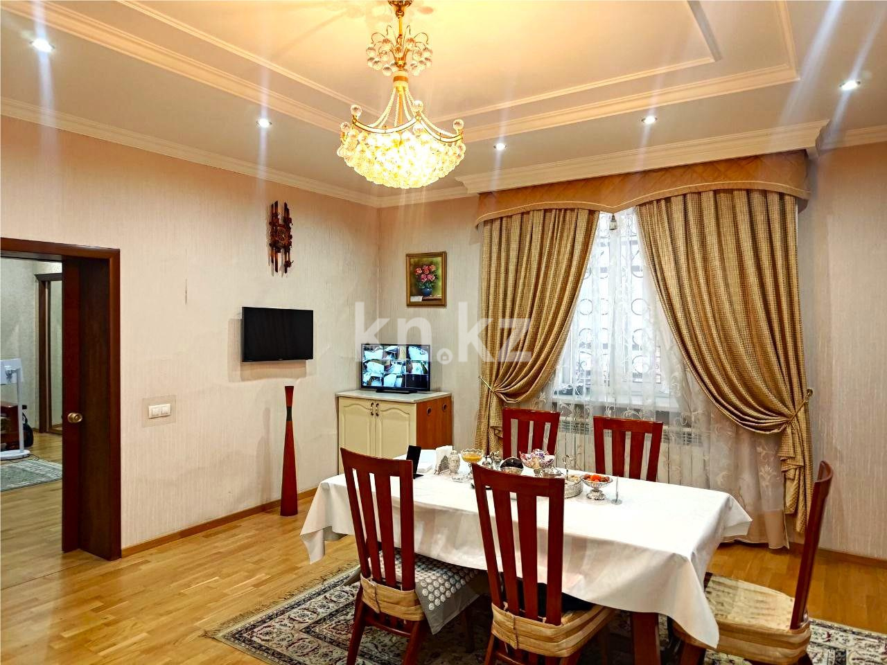 Продажа 8-комнатного дома, 433 м² в Караганде - фото 19