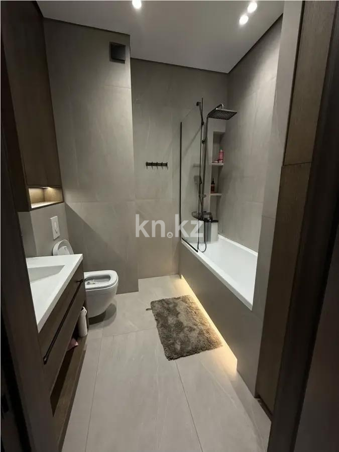 Продажа 4-комнатной квартиры, 140 м² в Алматы - фото 6