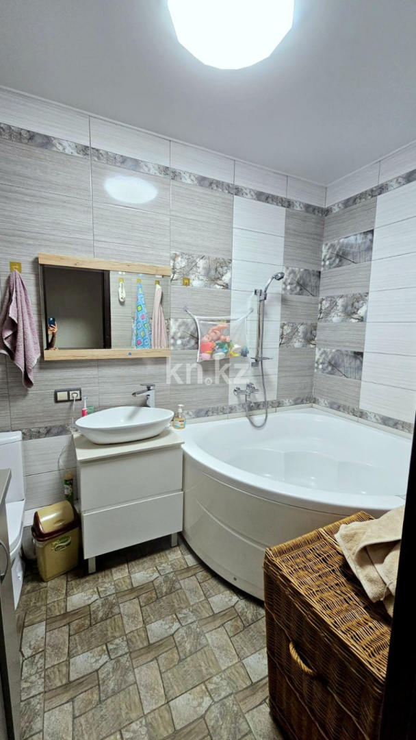 Продажа 3-комнатной квартиры, 127 м² в Алматы - фото 25