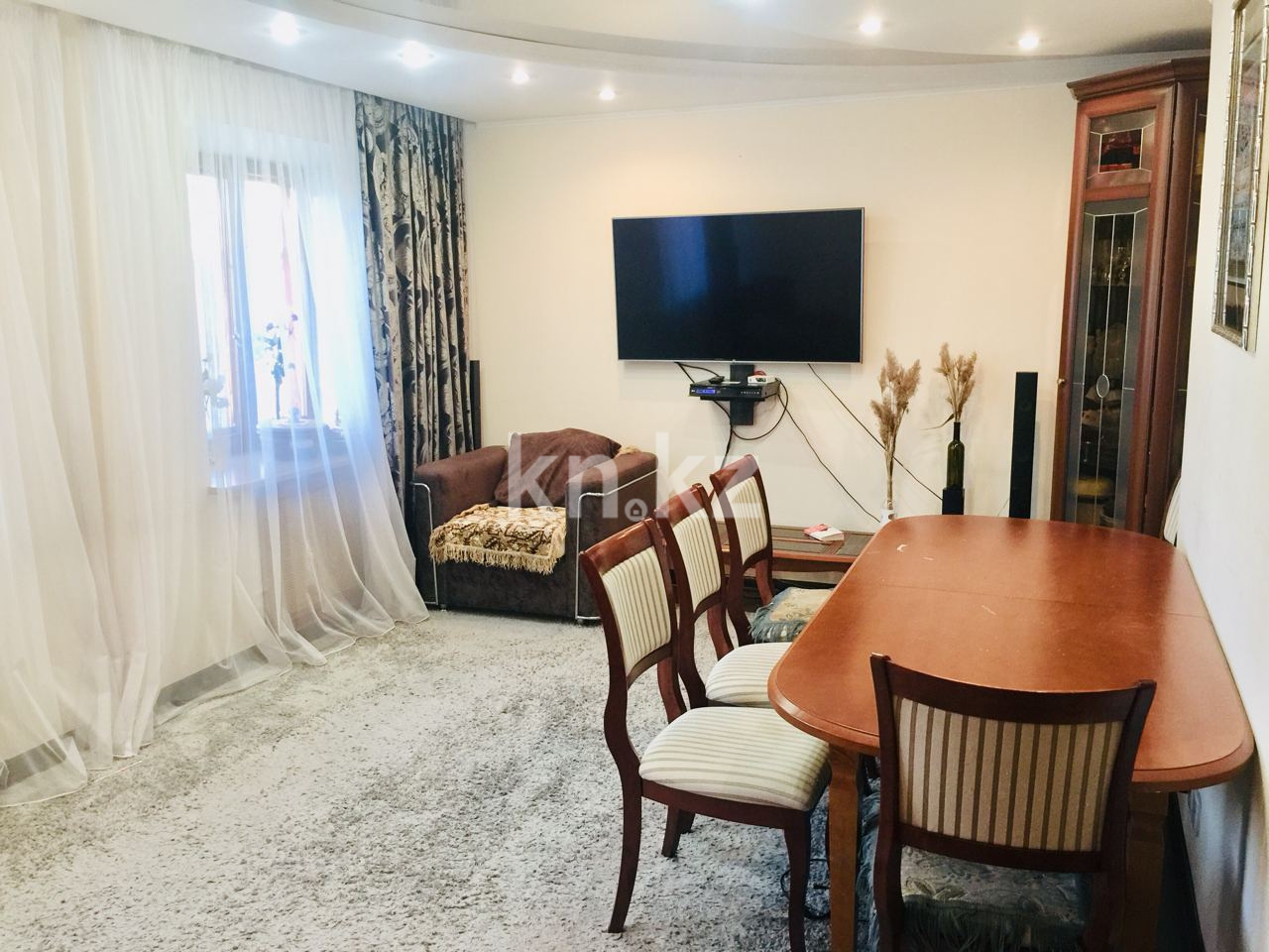 Продажа 4-комнатной квартиры, 100 м² в Караганде - фото 2