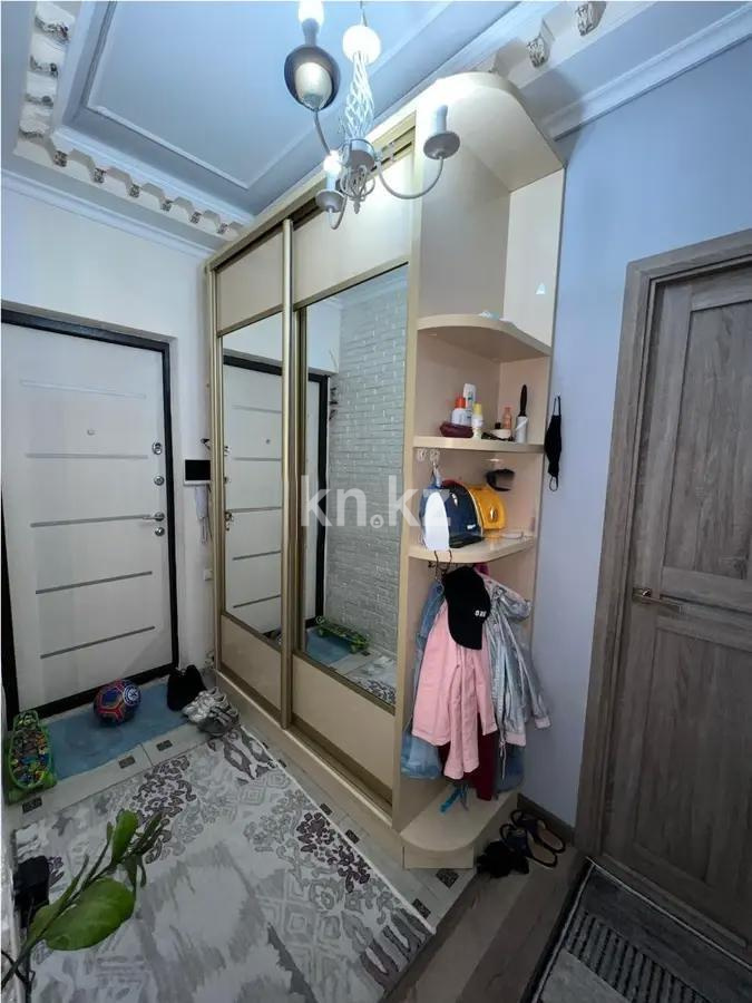 Продажа 3-комнатной квартиры, 64 м², мкр-н Аксай-4, дом  69 в Алматы - фото 9