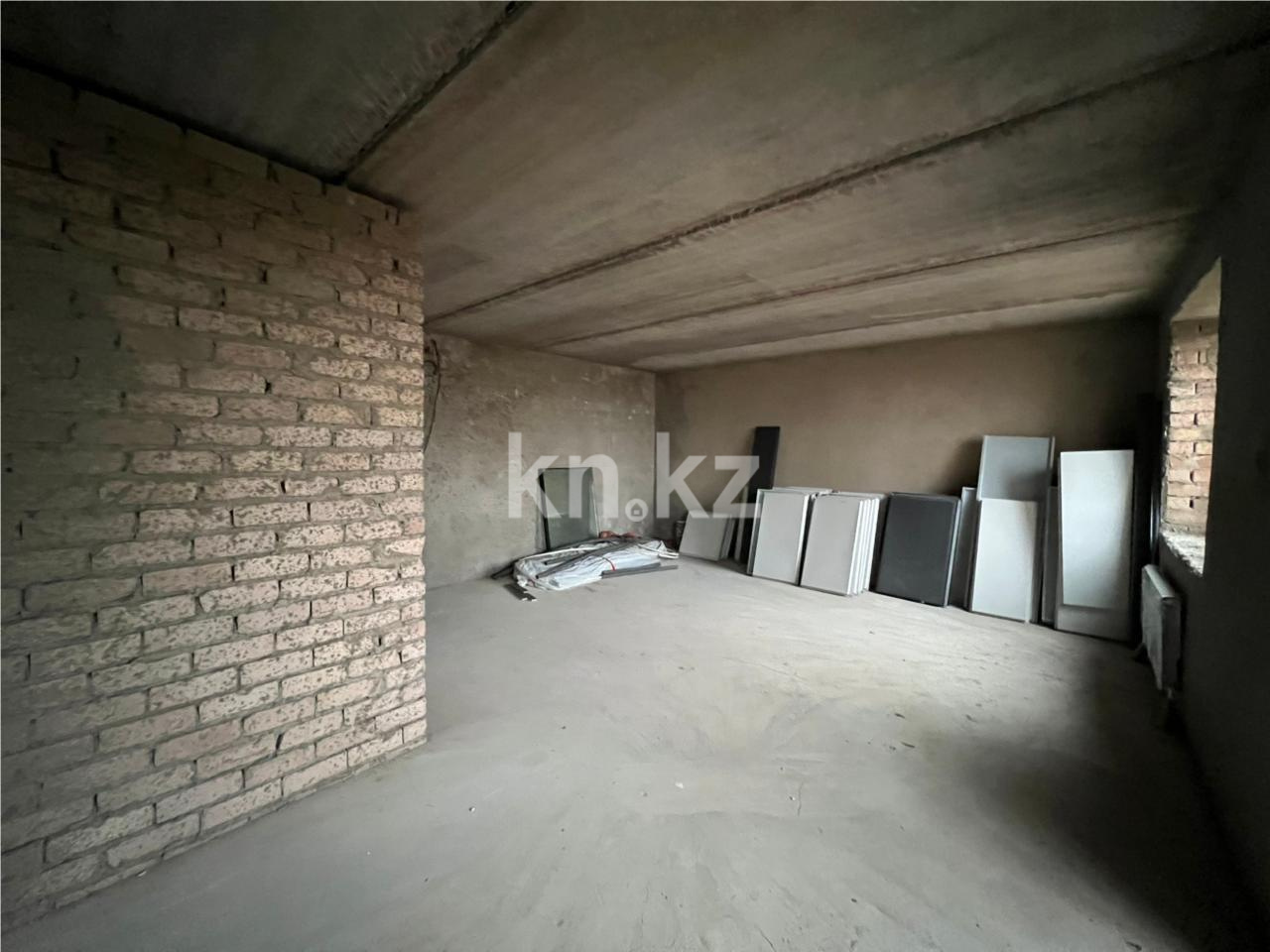 Продажа 1-комнатной квартиры, 40 м², мкр-н Голубые Пруды, дом  3/2 стр в Караганде - фото 4