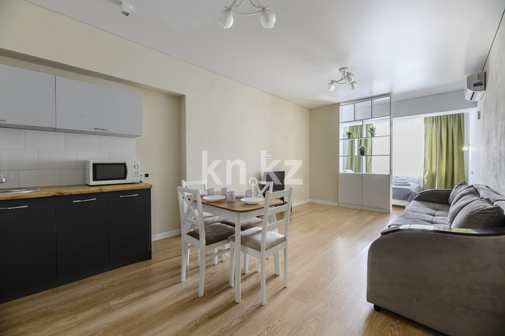 Аренда 1-комнатной квартиры посуточно, 45 м² в Алматы - фото 8