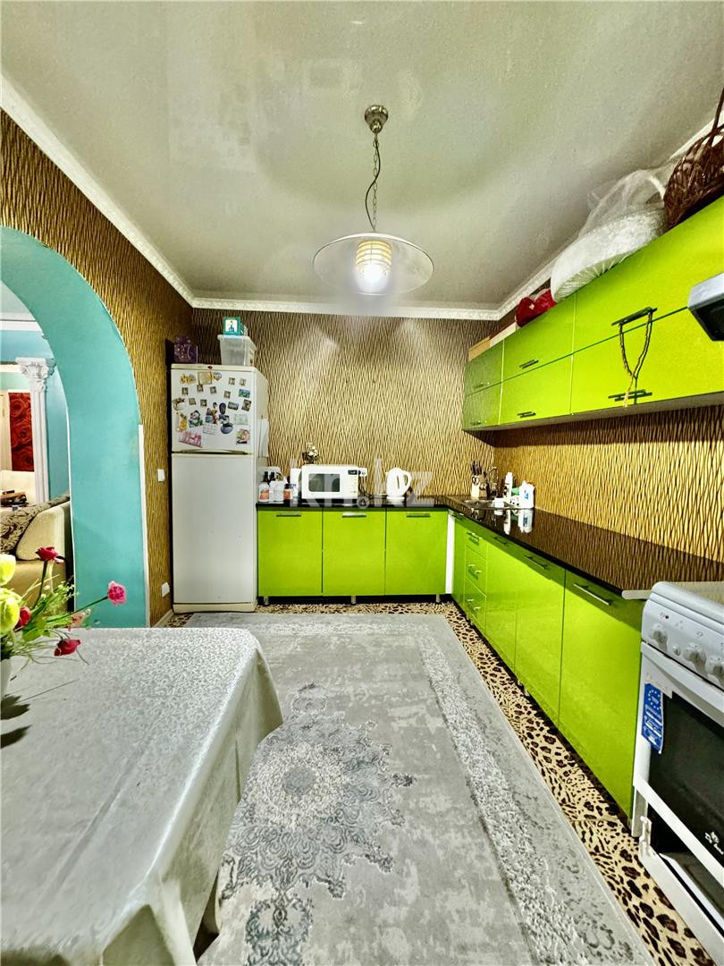 Продажа 3-комнатной квартиры, 83 м², ул. Керамическая, дом  78а в Караганде - фото 15