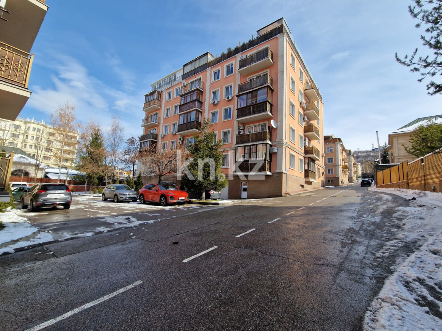 Продажа 3-комнатной квартиры, 101.5 м² в Алматы - фото 30