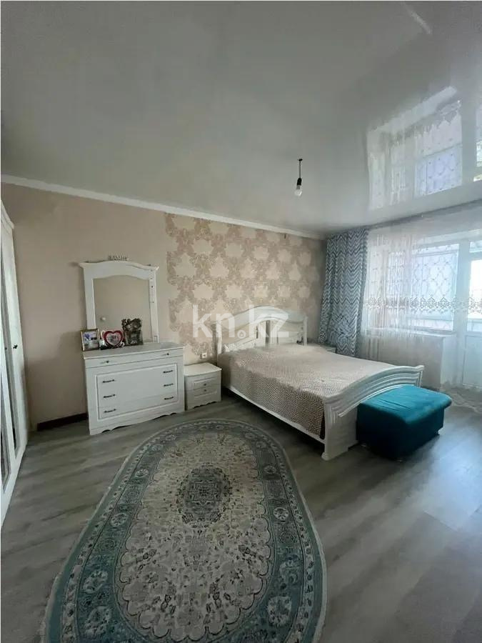 Продажа 3-комнатной квартиры, 87 м², ул. Отырар, дом  18 в Астане - фото 2
