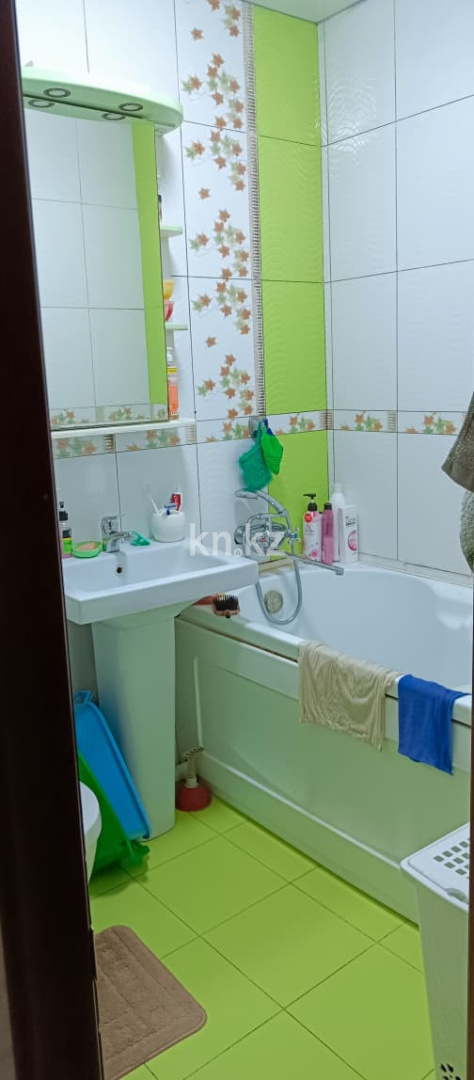 Продажа 3-комнатной квартиры, 61 м², ул. Абая в Темиртау - фото 10