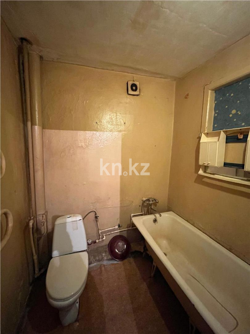 Продажа 1-комнатной квартиры, 34 м², ул. Локомотивная в Караганде - фото 7