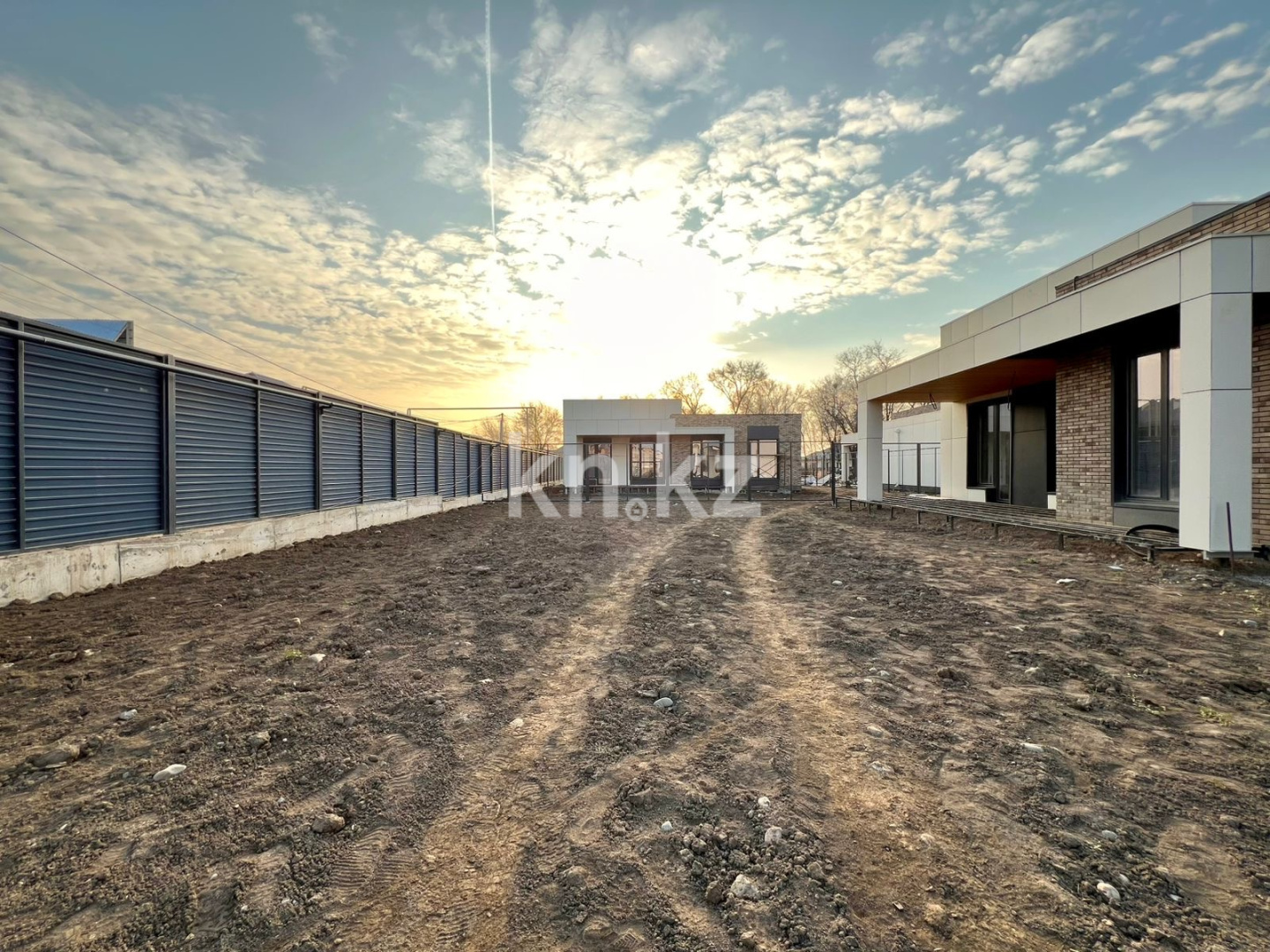 Продажа 3-комнатного дома, 201 м², ул. Новостройка в Алматы - фото 17