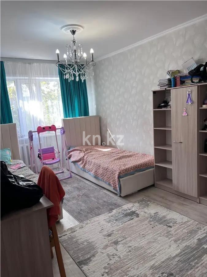 Продажа 4-комнатной квартиры, 76 м², мкр-н Восток-1, дом  14 в Караганде - фото 3