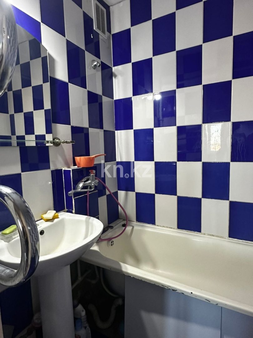Продажа 1-комнатной квартиры, 38 м² в Караганде - фото 12