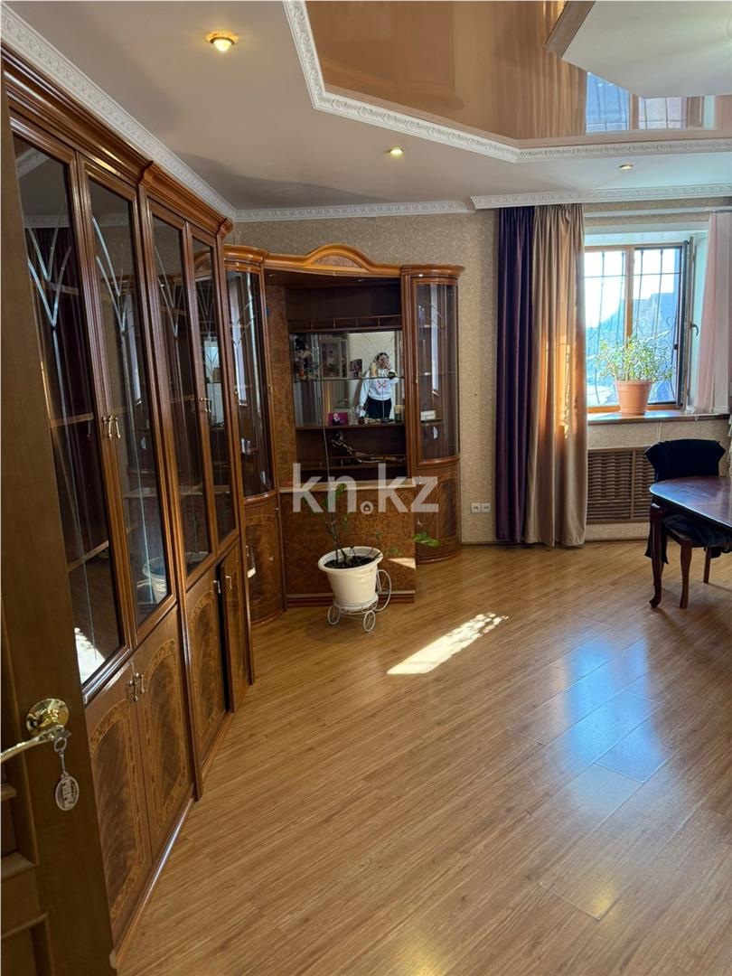 Продажа 7-комнатного дома, 307 м², пер. Капчагайский в Караганде - фото 5