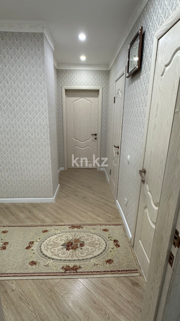 Продажа 3-комнатной квартиры, 90.5 м² в Караганде