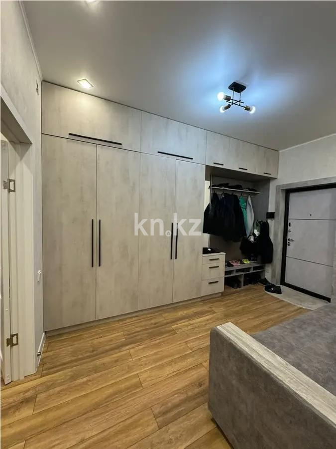 Продажа 3-комнатной квартиры, 88 м², ул. Дюсембекова, дом  83/1 в Караганде - фото 6