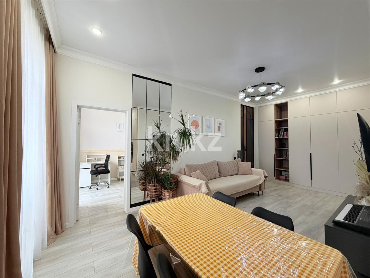 Продажа 3-комнатной квартиры, 58.6 м² в Астане - фото 4