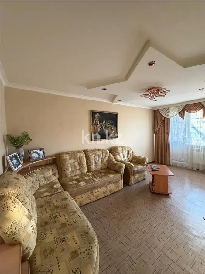 Продажа 4-комнатной квартиры, 76 м² в Караганде