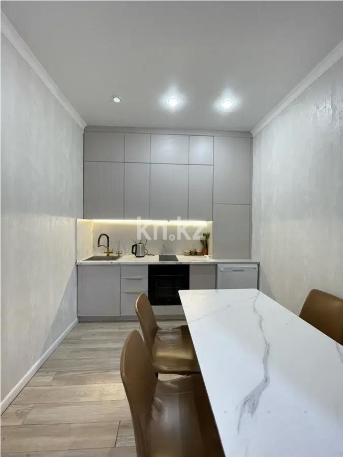 Продажа 2-комнатной квартиры, 64.8 м² в Астане - фото 2