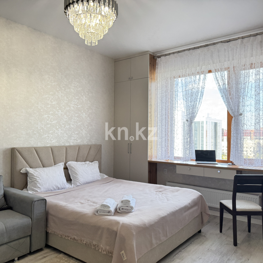 Аренда 1-комнатной квартиры посуточно, 50 м², ул. Кенесары, дом  8 - пр. Сарыарка в Астане - фото 6