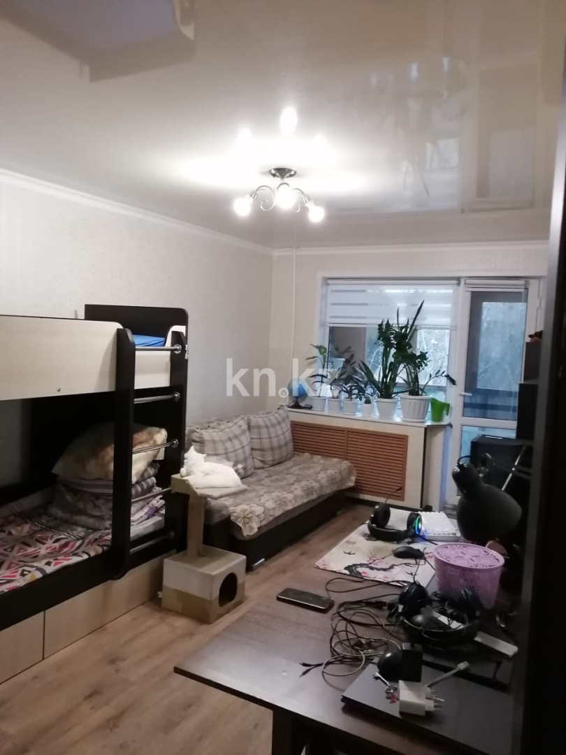 Продажа 1-комнатной квартиры, 31 м², пр. Республики, дом  6 в Караганде