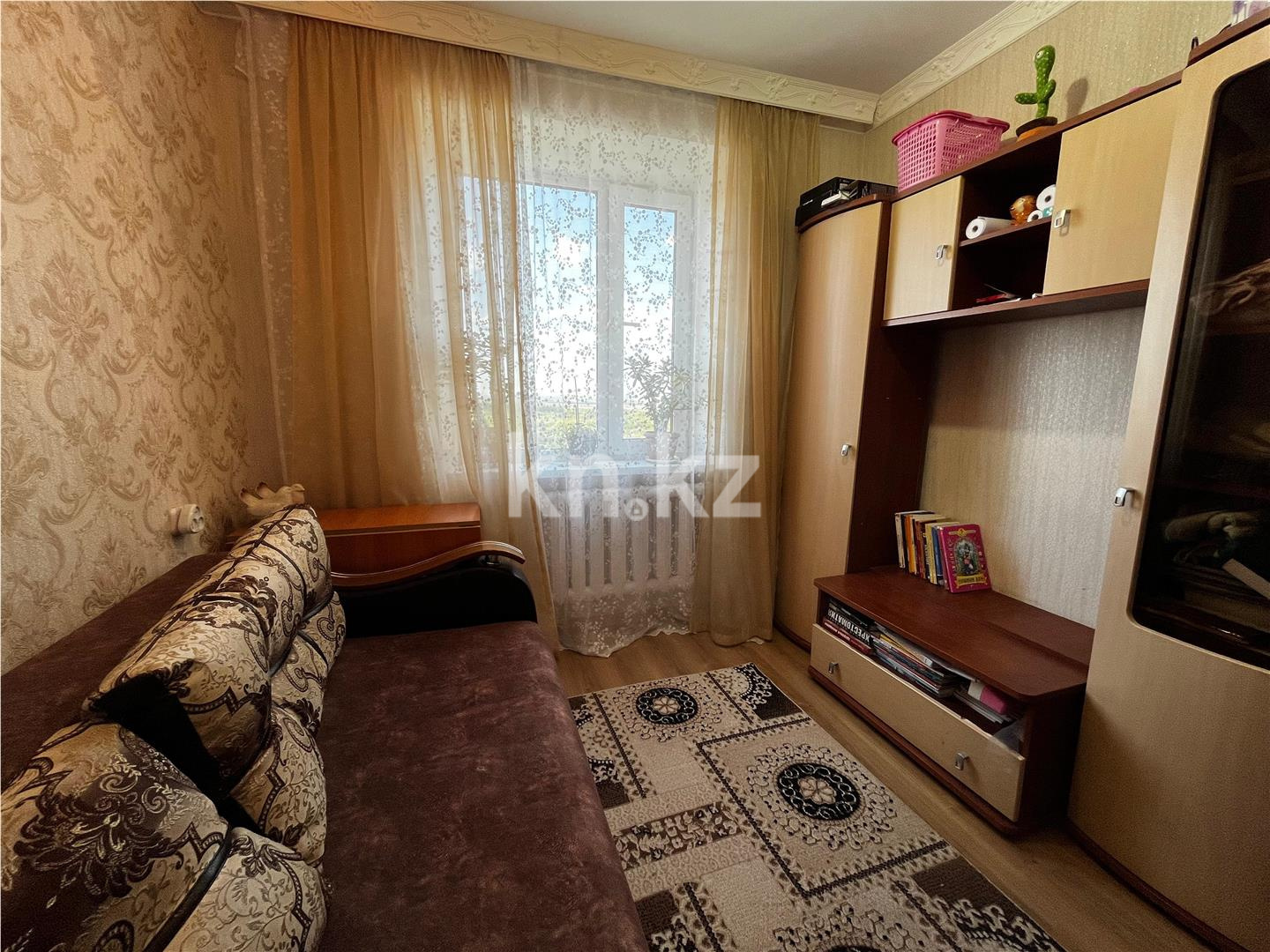 Продажа 4-комнатной квартиры, 76 м², мкр-н Голубые Пруды, дом  6 в Караганде - фото 8