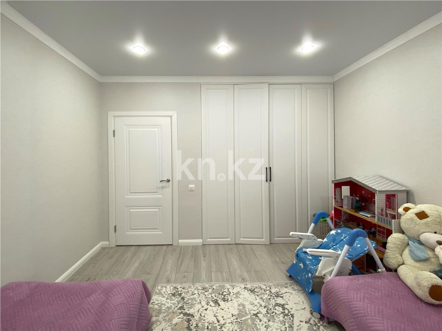 Продажа 4-комнатной квартиры, 99 м², пр. Туран в Астане - фото 10